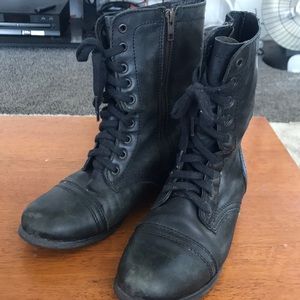 Steve Madden Troopa combat boot